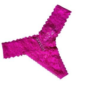 2022 Victoria’s Secret Allover Lace Thong in Vibrant Pink Size Medium